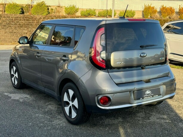 kia-soul-elektrisitet-2015-big-5