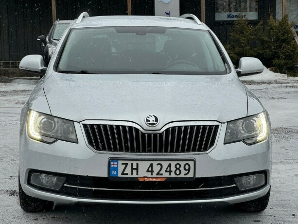 skoda-superb-diesel-2015-big-21