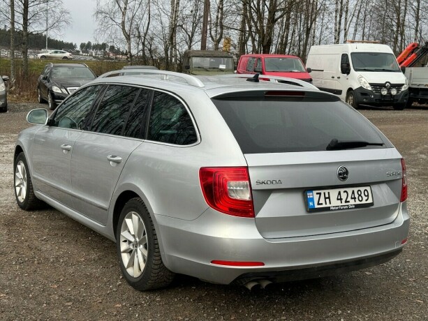 skoda-superb-diesel-2015-big-3