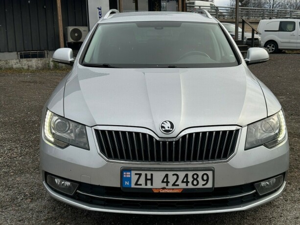 skoda-superb-diesel-2015-big-8