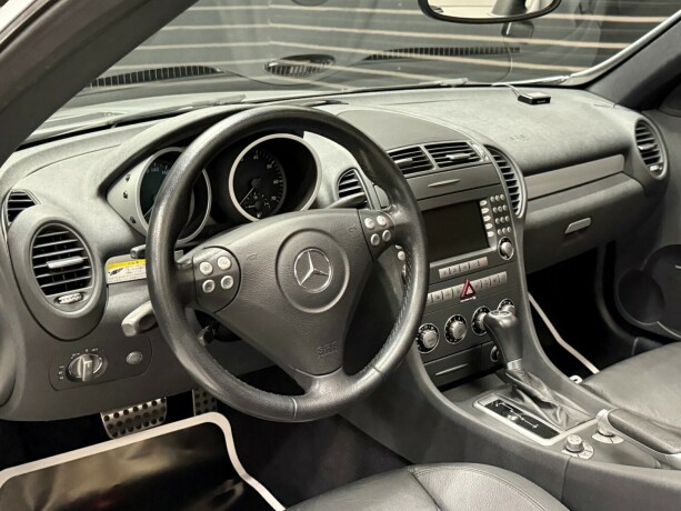 mercedes-benz-slk-bensin-2006-big-10