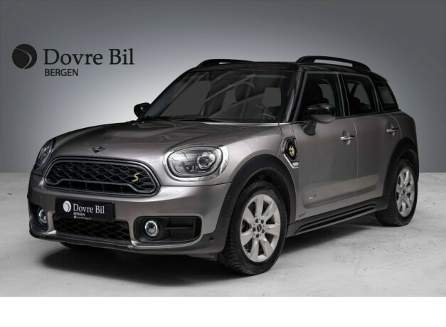 mini-countryman-elektrisitetbensin-2020-big-0