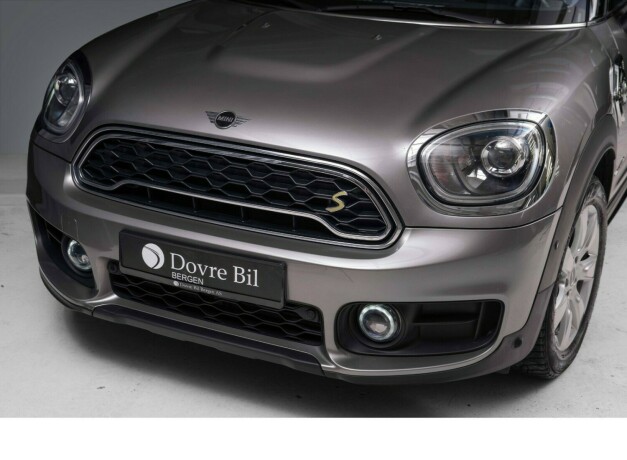 mini-countryman-elektrisitetbensin-2020-big-2