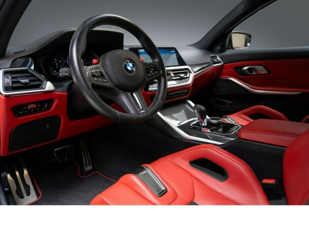 bmw-m3-bensin-2022-big-33