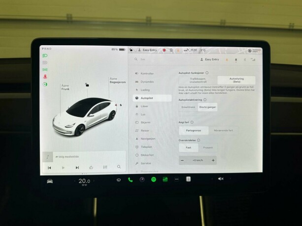 tesla-model-3-elektrisitet-2019-big-19