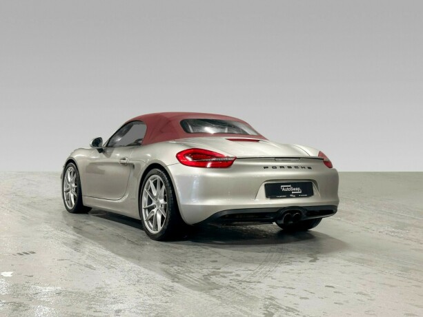 porsche-boxster-bensin-2013-big-10