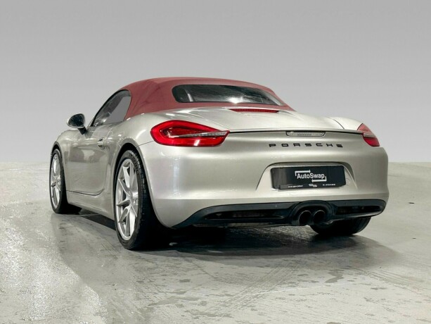 porsche-boxster-bensin-2013-big-12