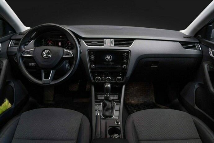 skoda-octavia-diesel-2020-big-32