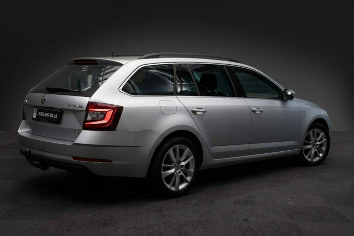 skoda-octavia-diesel-2020-big-6