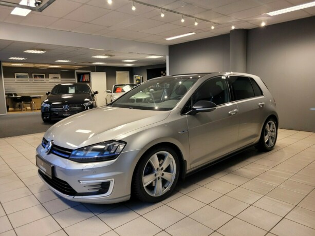 volkswagen-golf-elektrisitetbensin-2016-big-9