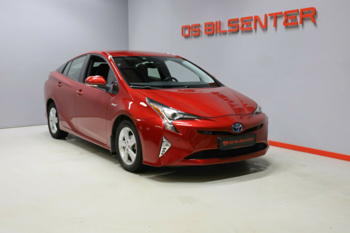 toyota-prius-elektrisitetbensin-2018-big-1