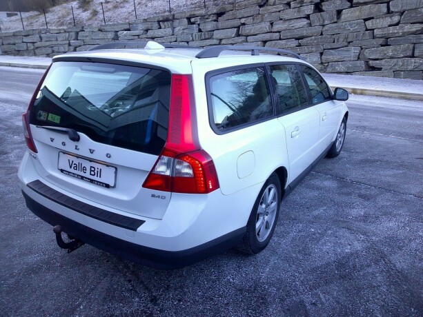 volvo-v70-diesel-2008-big-5