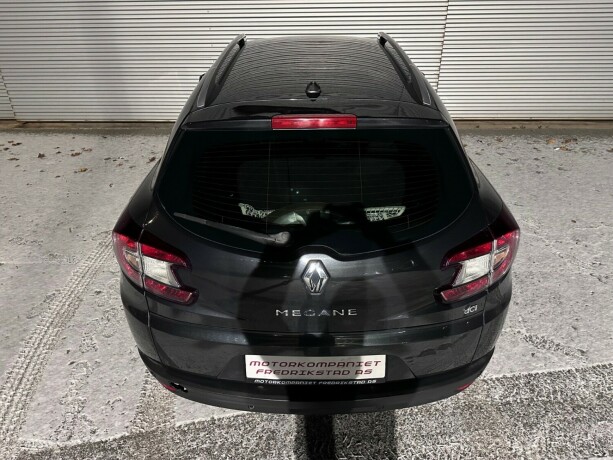 renault-megane-diesel-2012-big-11