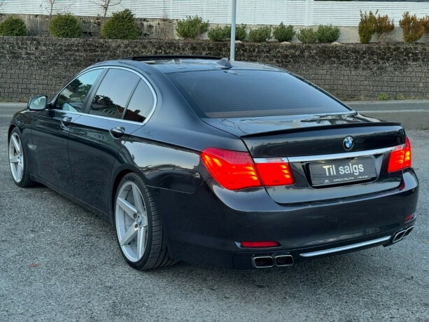 bmw-7-serie-diesel-2010-big-5