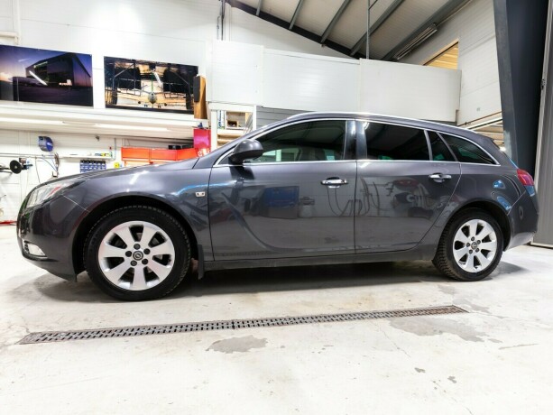 opel-insignia-diesel-2010-big-2