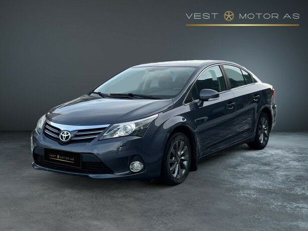 toyota-avensis-bensin-2012-big-2