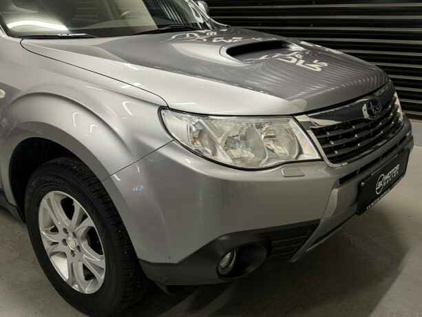 subaru-forester-diesel-2009-big-2