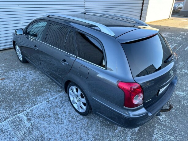 toyota-avensis-diesel-2007-big-6