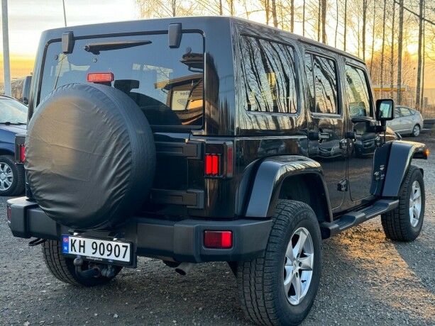 jeep-wrangler-diesel-2013-big-6