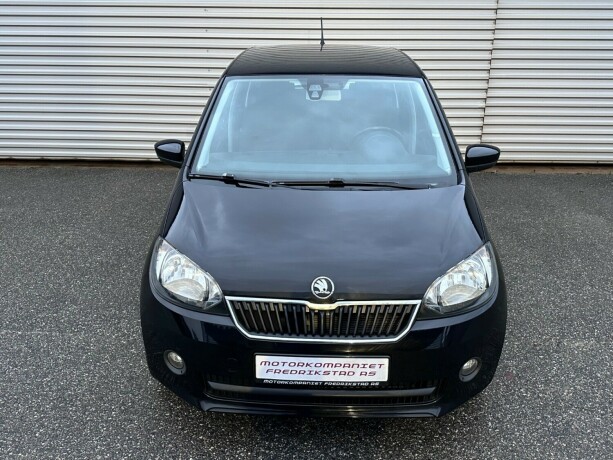 skoda-citigo-bensin-2015-big-9