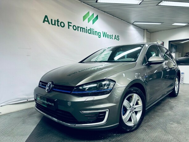 volkswagen-golf-elektrisitetbensin-2016-big-1