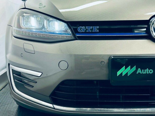 volkswagen-golf-elektrisitetbensin-2016-big-27