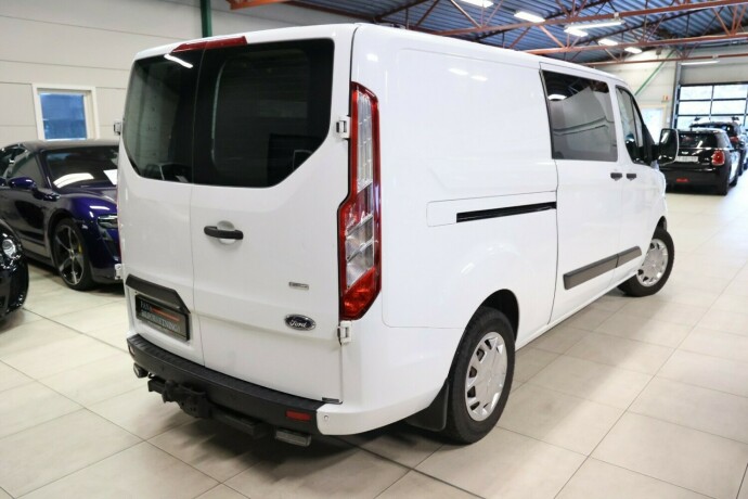 ford-transit-custom-diesel-2019-big-2