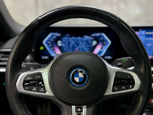 bmw-i4-m50-elektrisitet-2022-big-21