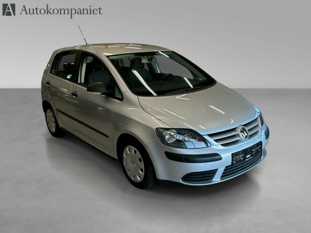 volkswagen-golf-plus-diesel-2008-big-2