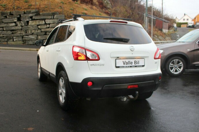 nissan-qashqai-diesel-2012-big-2