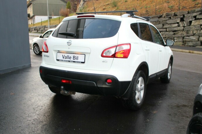 nissan-qashqai-diesel-2012-big-3