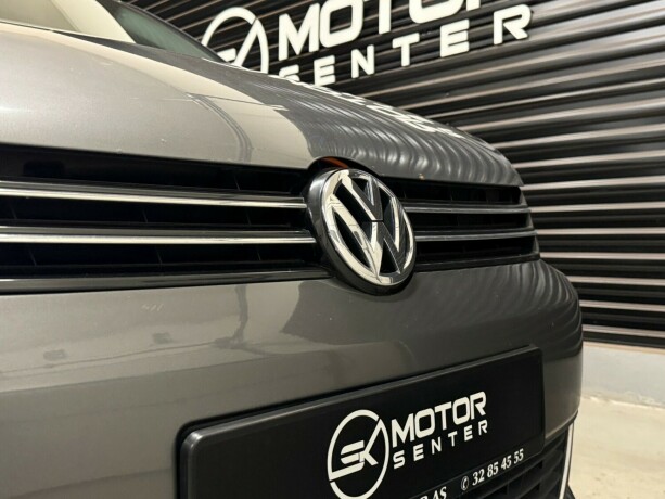 volkswagen-touran-diesel-2012-big-3