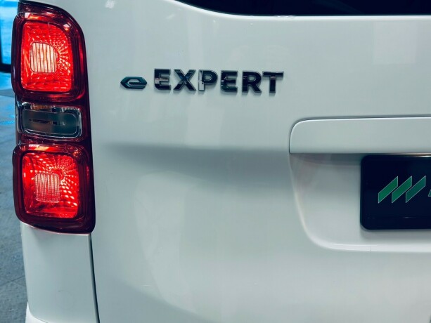 peugeot-expert-elektrisitet-2021-big-24