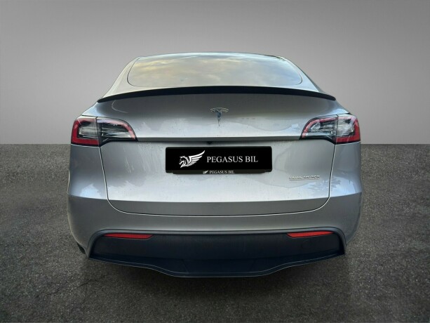 tesla-model-y-elektrisitet-2023-big-5