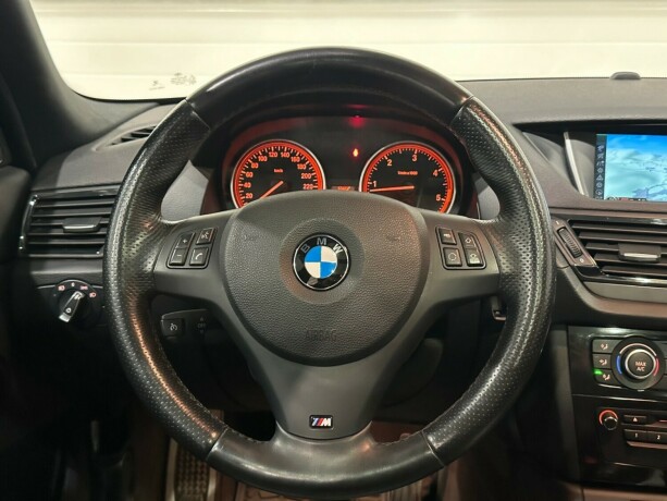 bmw-x1-diesel-2013-big-17