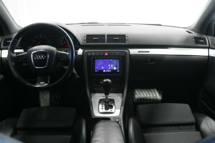 audi-a4-diesel-2008-big-8