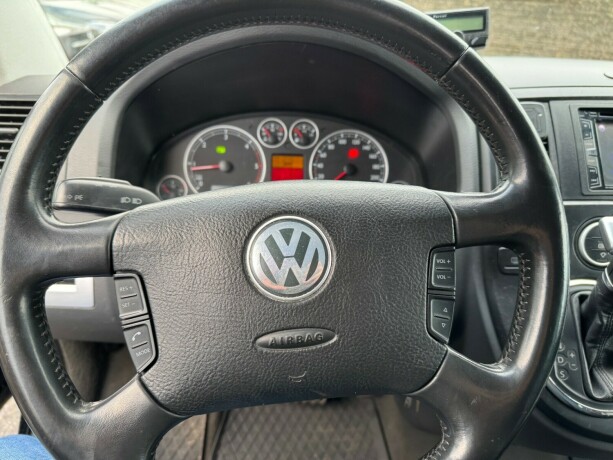 volkswagen-multivan-diesel-2007-big-11