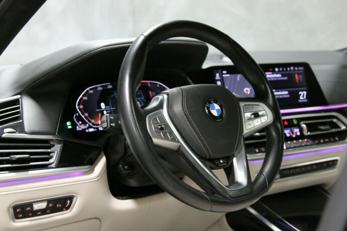 bmw-x7-diesel-2020-big-37