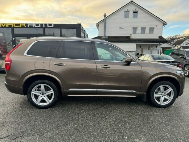 volvo-xc-90-elektrisitetbensin-2017-big-3