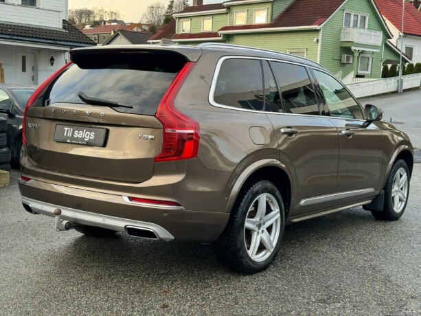 volvo-xc-90-elektrisitetbensin-2017-big-4