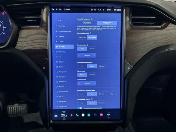 tesla-model-x-elektrisitet-2019-big-27