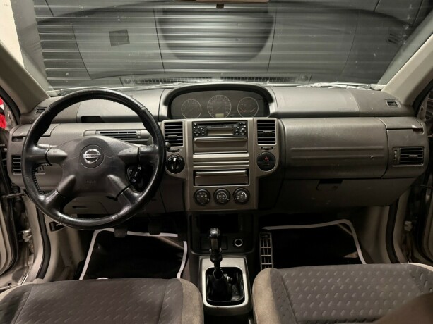 nissan-x-trail-diesel-2005-big-9