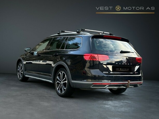 volkswagen-passat-alltrack-diesel-2020-big-4