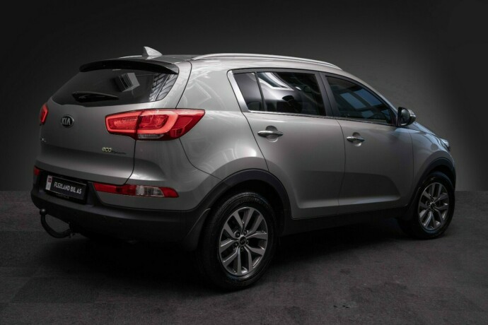 kia-sportage-diesel-2014-big-9