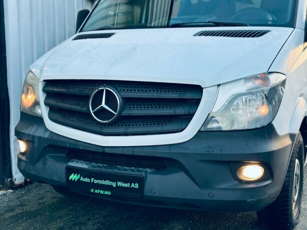 mercedes-benz-sprinter-diesel-2018-big-3