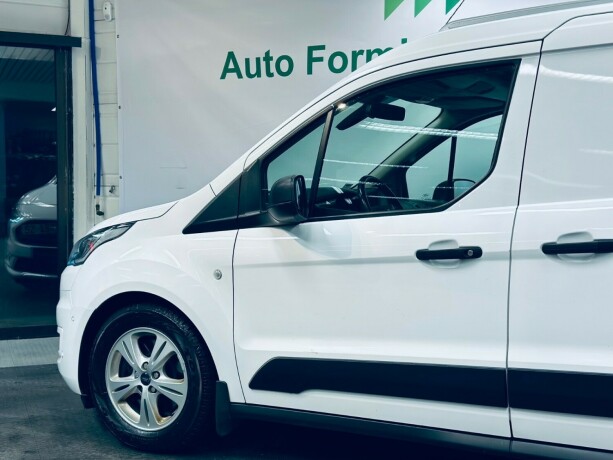 ford-transit-connect-diesel-2018-big-7