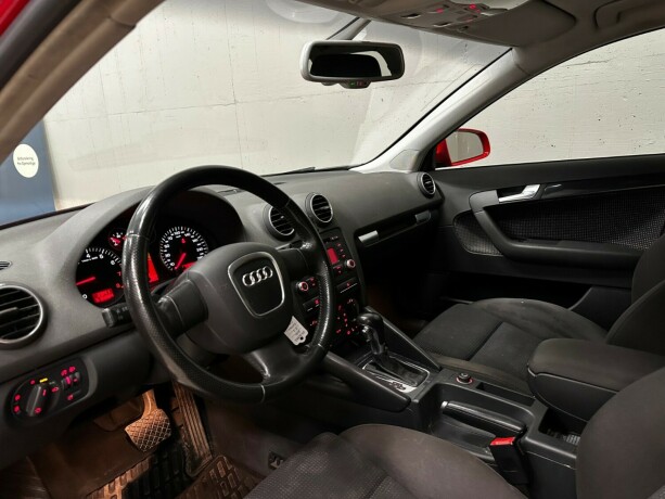 audi-a3-bensin-2008-big-12