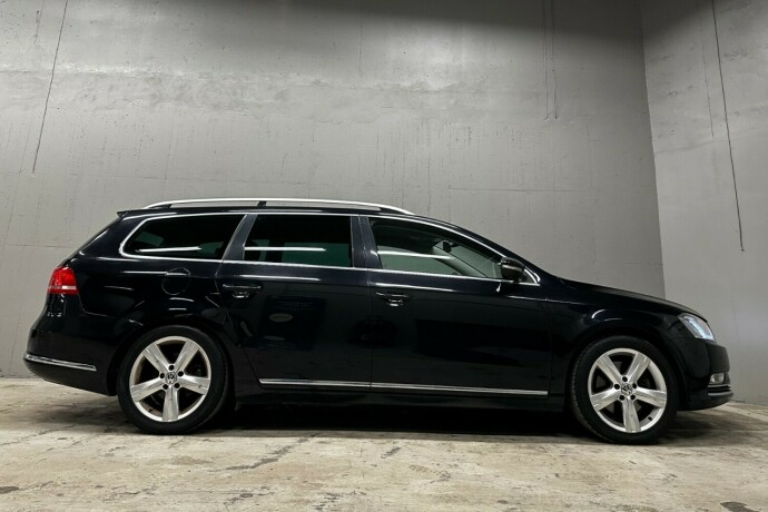 volkswagen-passat-bensin-2011-big-8