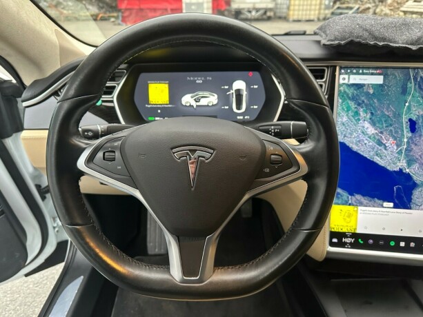 tesla-model-s-elektrisitet-2016-big-16