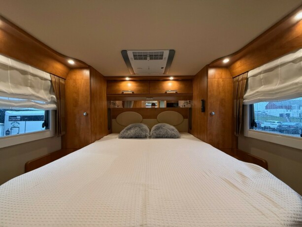 carthago-chic-c-line-xl-58q-queensbed-alde-tandem-diesel-2017-big-75